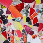 Giardino dei tarocchi in Toscana, sculture colorate immerse nella natura.